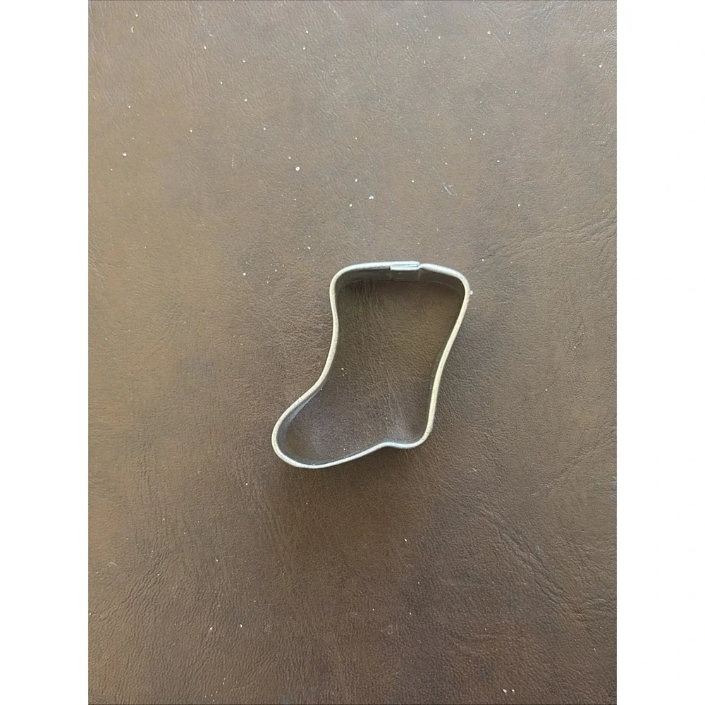 3 Mini Metal Cookie Cutters Christmas Theme Stocking, Star And Tree Shapes 1